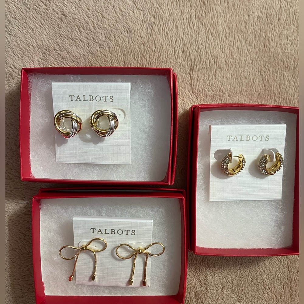Talbots Gold Knot and Bow Earring Trio